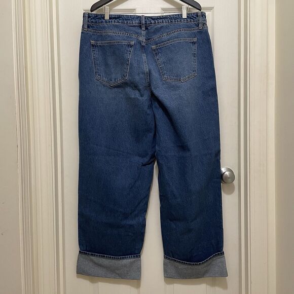 NEW Universal Thread Mid‎ Rise 90's Baggy Cuffed Jeans Dark Wash Women's Size 17 - Picture 2 of 9